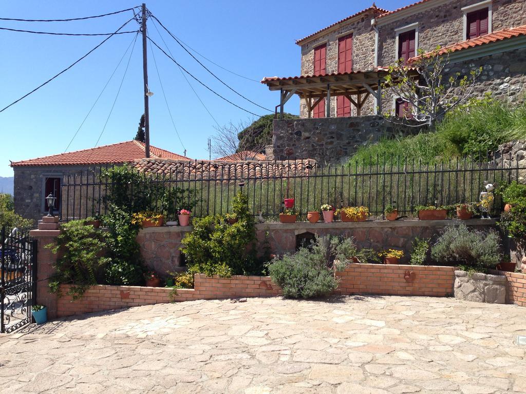 Anemona Apartment Mithymna Exterior photo